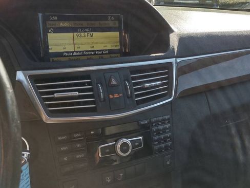 Used 2012 Mercedes-Benz E 350 4MATIC Sedan image 18