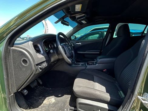 Used 2023 Dodge Charger SXT RWD image 7