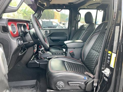 Used 2023 Jeep Gladiator Rubicon w/ Trailer Tow Package image 13
