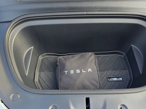 Used 2023 Tesla Model Y Long Range AWD/4WD image 20