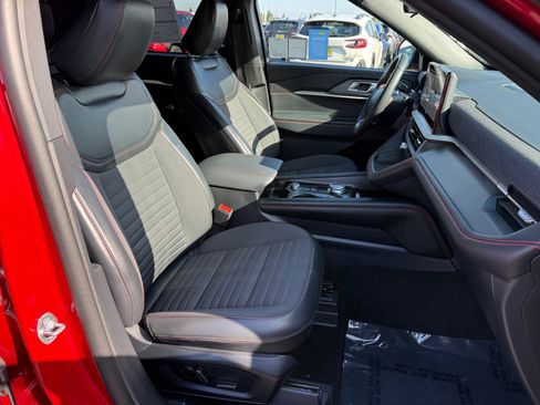 Certified 2025 Ford Explorer ST-Line RWD image 20