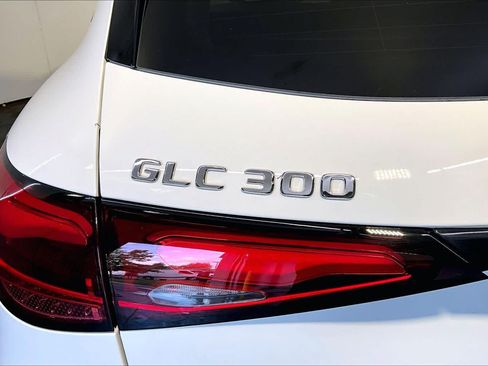 Certified 2026 Mercedes-Benz GLC 300 4MATIC image 33