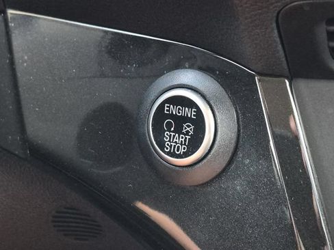 Used 2019 Ford Escape SEL FWD image 32