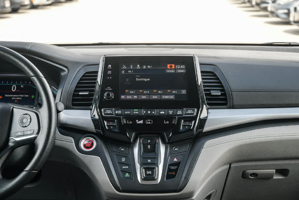 Used 2023 Honda Odyssey EX image 13