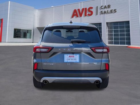 Used 2025 Ford Escape Active AWD/4WD image 7