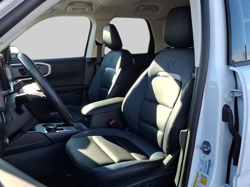 Used 2025 Ford Bronco Sport Outer Banks w/ Outer Banks Tech Package+ image 10