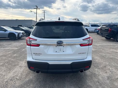 Used 2024 Subaru Ascent Premium w/ Convenience Package AWD/4WD image 13