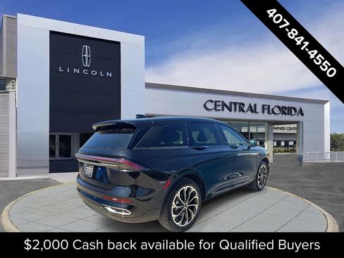 New 2026 Lincoln Nautilus Reserve AWD/4WD image 2