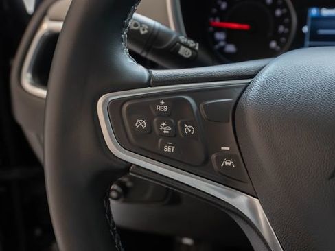 Used 2023 Chevrolet Equinox LT w/ Driver Convenience Package FWD image 20