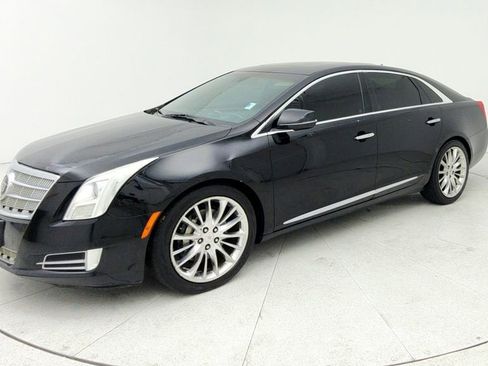 Used 2013 Cadillac XTS Platinum w/ Driver Assist Package image 4