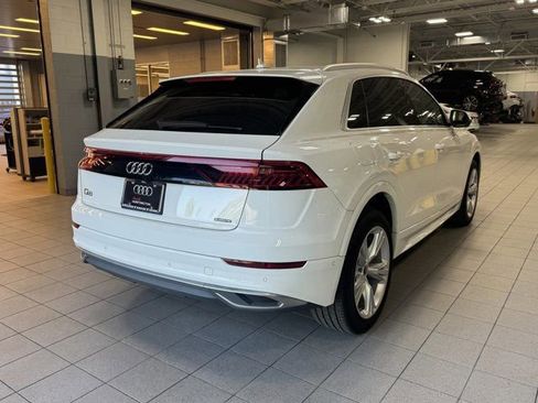 Certified 2023 Audi Q8 Premium w/ Convenience Package AWD/4WD image 5