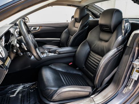Used 2015 Mercedes-Benz SL 400 w/ Premium I Package image 24