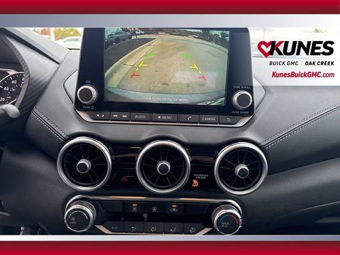 Used 2023 Nissan Sentra SV image 21