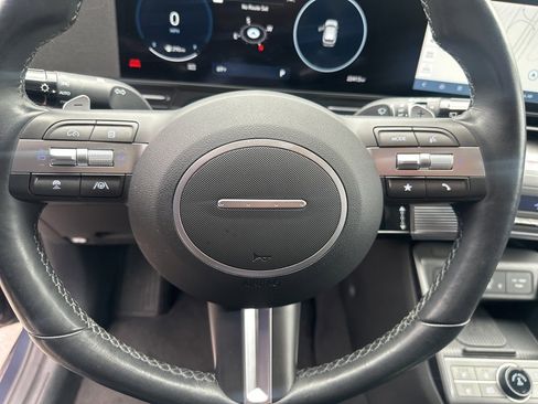 Used 2024 Hyundai Kona Limited image 23