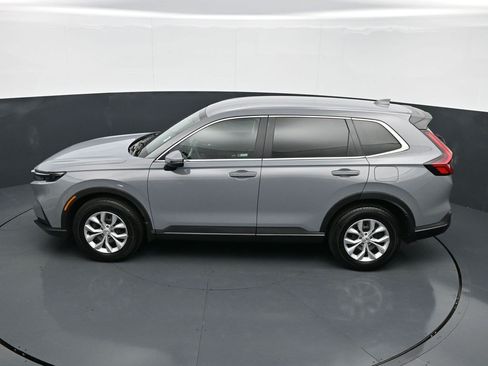 Used 2025 Honda CR-V LX image 14