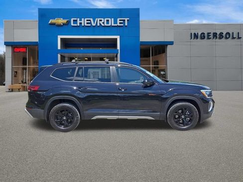 Used 2024 Volkswagen Atlas Peak Edition SEL AWD/4WD image 27