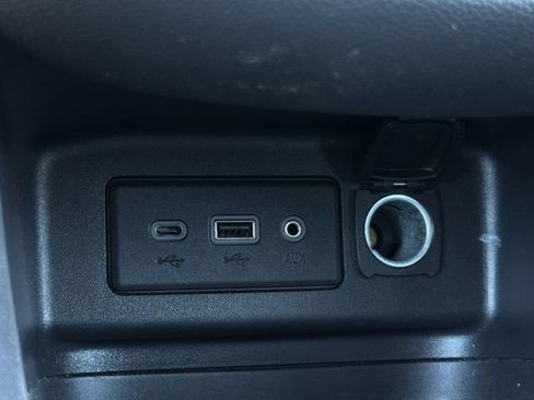 Used 2024 Chevrolet Equinox LT AWD/4WD image 26