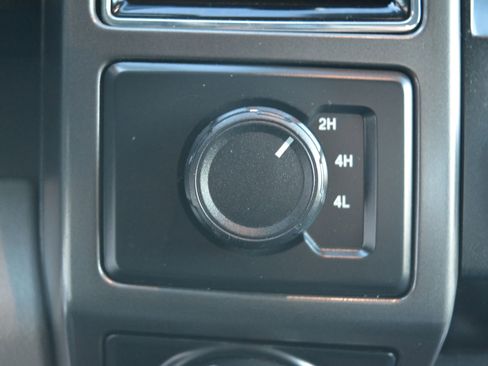 Used 2018 Ford F150 XLT w/ Trailer Tow Package image 26