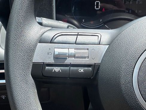 Used 2025 Hyundai Santa Cruz SEL FWD image 28