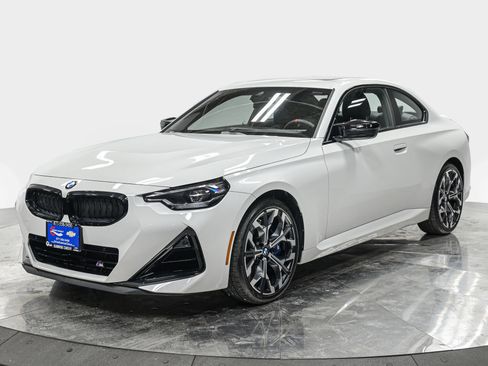 Used 2025 BMW M240i xDrive Coupe AWD/4WD image 1