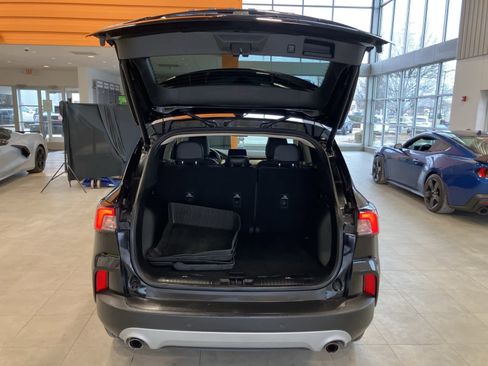 Certified 2020 Ford Escape SEL image 28