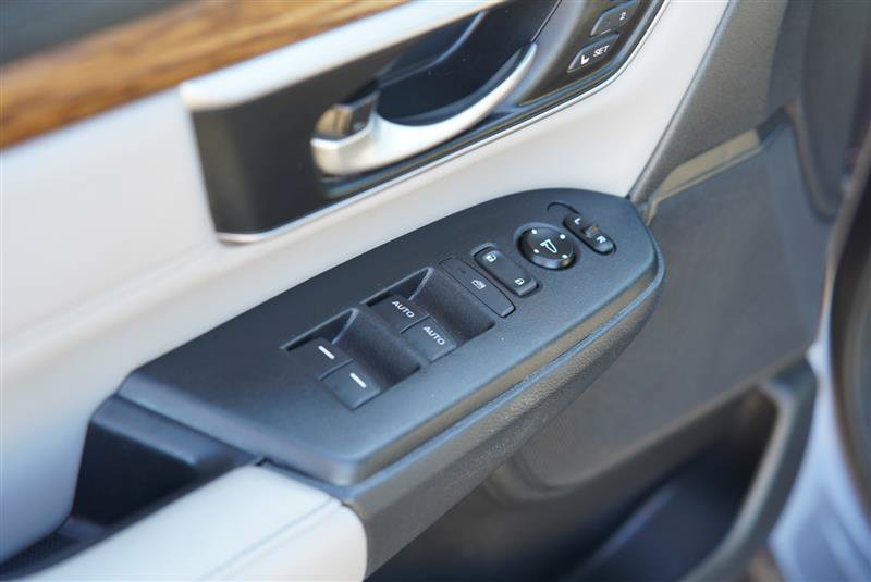 Used 2017 Honda CR-V EX-L image 46