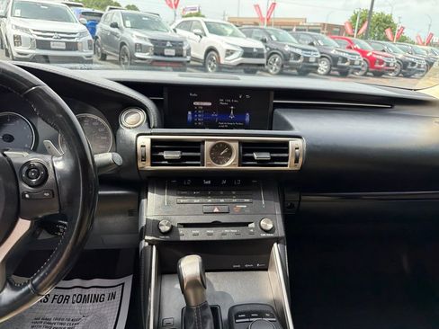 Used 2015 Lexus IS 250 RWD image 37