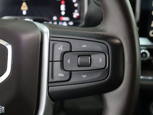 Used 2024 GMC Sierra 1500 SLT image 17