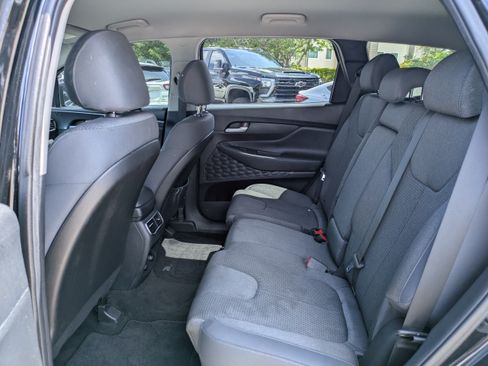 Used 2022 Hyundai Santa Fe SEL FWD image 13