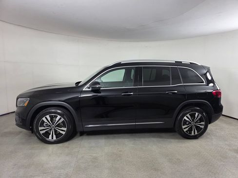 Certified 2025 Mercedes-Benz GLB 250 image 7