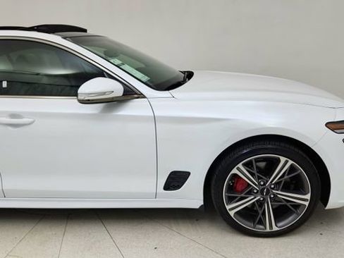 Used 2025 Genesis G70 3.3T Advanced image 7