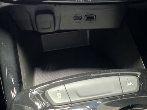 New 2026 Chevrolet Trax ACTIV image 28