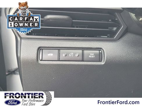 Used 2024 Nissan Altima 2.5 SV image 16