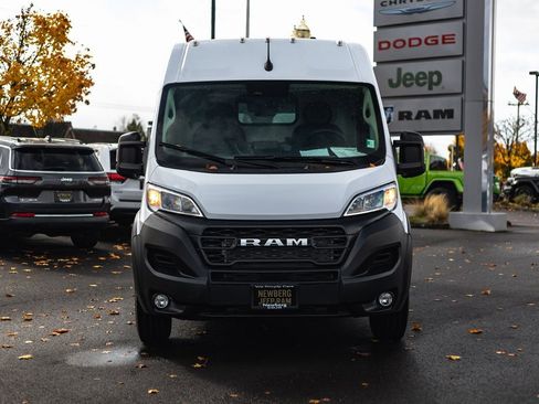 New 2026 RAM ProMaster 2500 w/ Convenience Group image 5