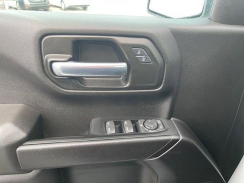 Used 2025 GMC Sierra 1500 Pro w/ Pro Value Package image 15