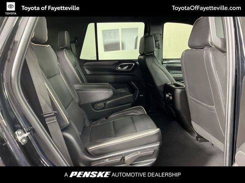 Used 2023 GMC Yukon SLT image 8