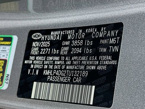 New 2026 Hyundai Elantra Limited image 23