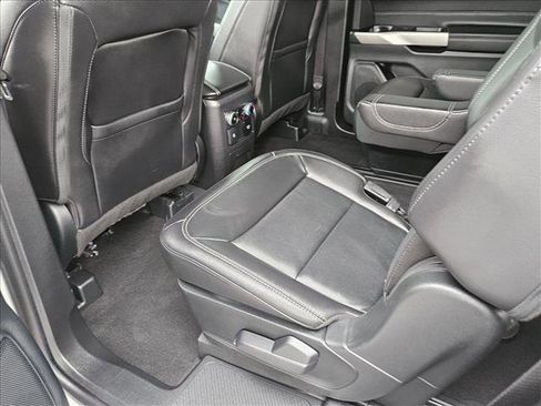 Used 2023 Ford Explorer Limited w/ Equipment Group 301A image 19