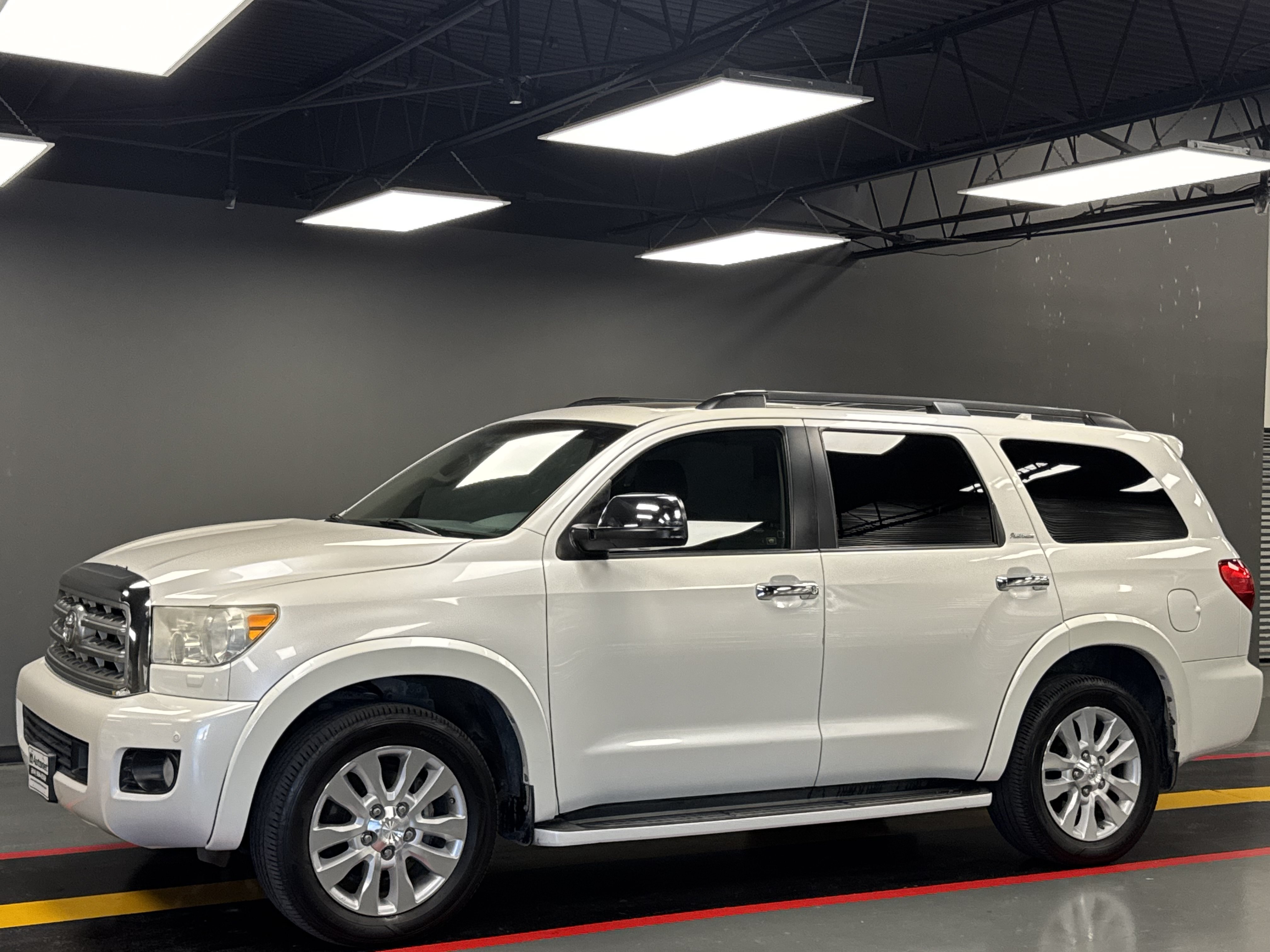Used 2013 Toyota Sequoia Platinum RWD image 1
