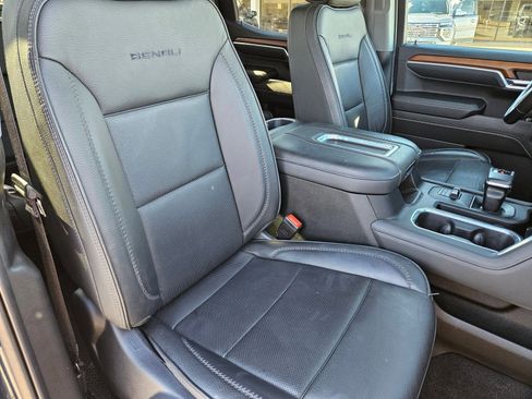 Used 2022 GMC Sierra 1500 Denali w/ Denali Carbonpro Edition image 28