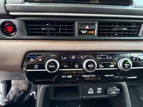 Certified 2023 Honda Pilot Elite image 25