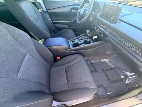 Certified 2023 Honda Accord LX image 13