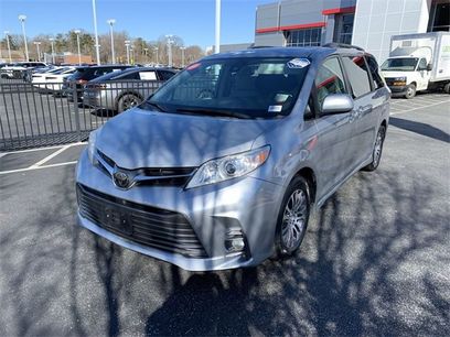 Used 2020 Toyota Sienna Limited