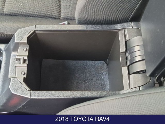 Used 2018 Toyota RAV4 LE w/ All Weather Liner Package AWD/4WD image 15
