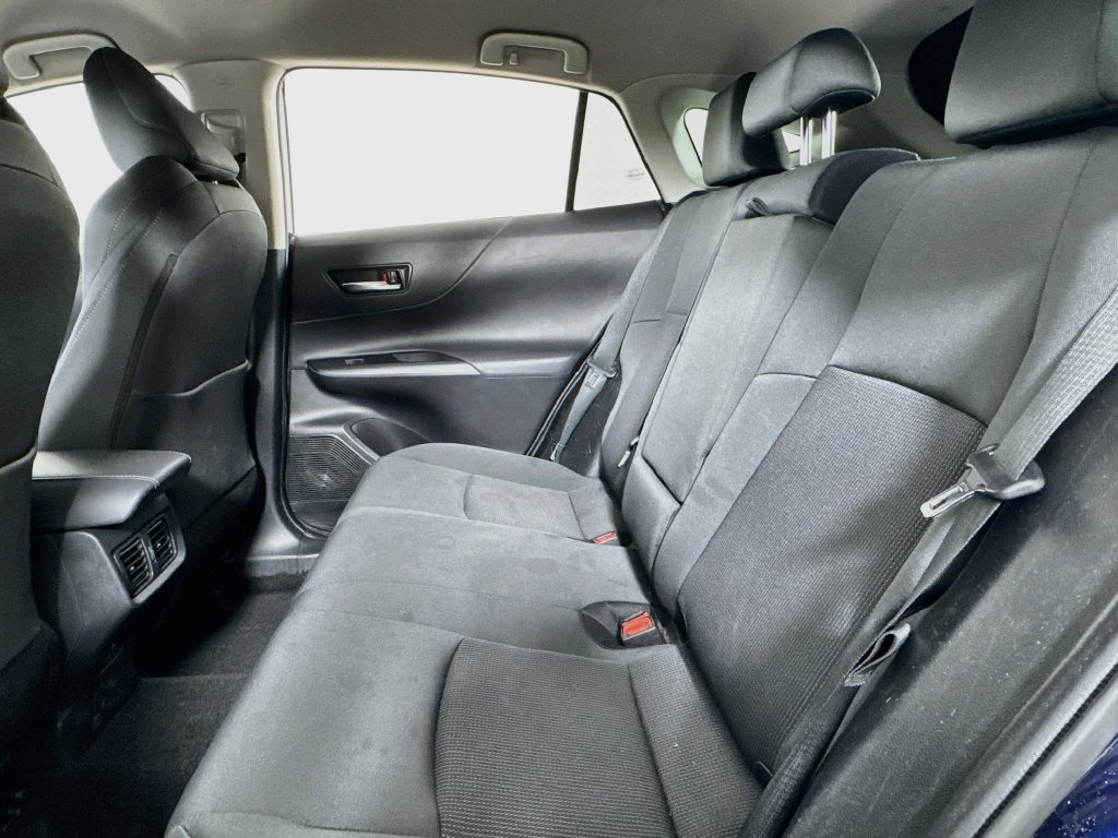 Used 2024 Toyota Venza LE AWD/4WD image 11