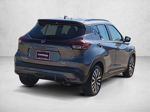 Used 2024 Nissan Kicks SR FWD image 5
