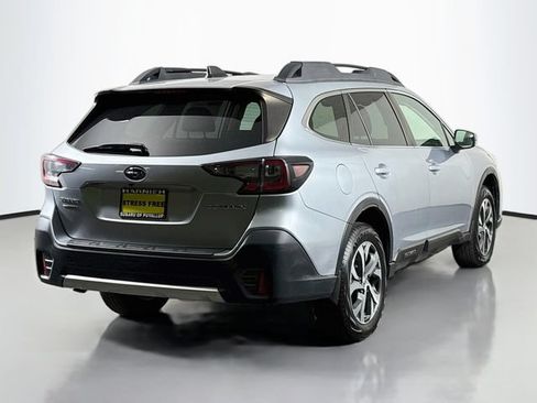 Used 2020 Subaru Outback Limited w/ Popular Package #2 AWD/4WD image 8