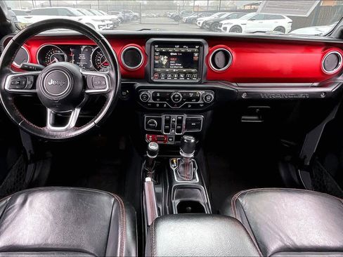 Used 2018 Jeep Wrangler Unlimited Rubicon image 17