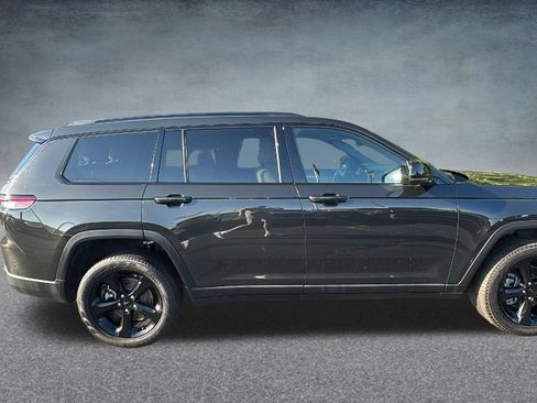 Used 2024 Jeep Grand Cherokee L Limited w/ Luxury Tech Group II AWD/4WD image 34