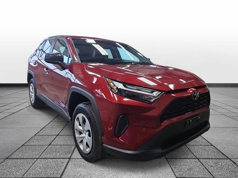 Used 2024 Toyota RAV4 LE image 3